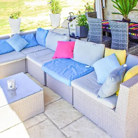 3 Bedroom Gorgeous In Casa vacanze